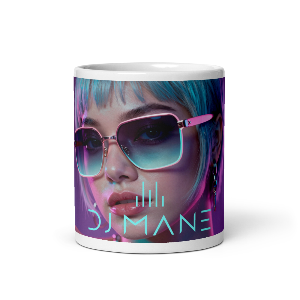 Weiße, glänzende Tasse